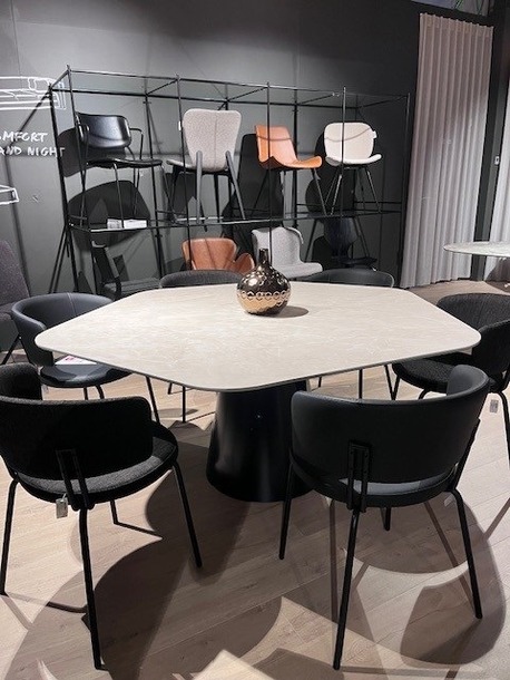 Christl Dekimpe Cronos eetkamertafel met keramisch blad (hexagon) - 1